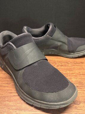 Nike Free 3.0 V4 Black Velcro Running Shoes 724851-001 Size 9